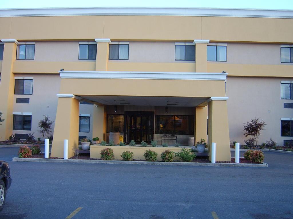 Comfort Inn Airport Memphis Exterior photo